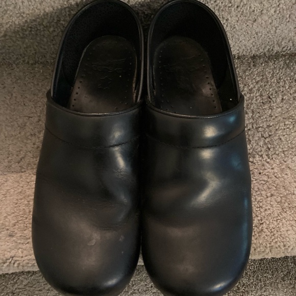Dansko Leather Clog.  Size 12. - Picture 2 of 12